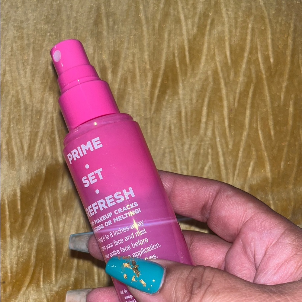 Pink Setting Spray - Picture 5 of 5